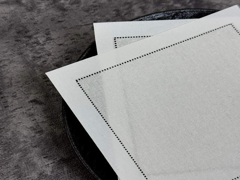 Каковы основные преимущества использования тканевых салфеток перед бумажными?